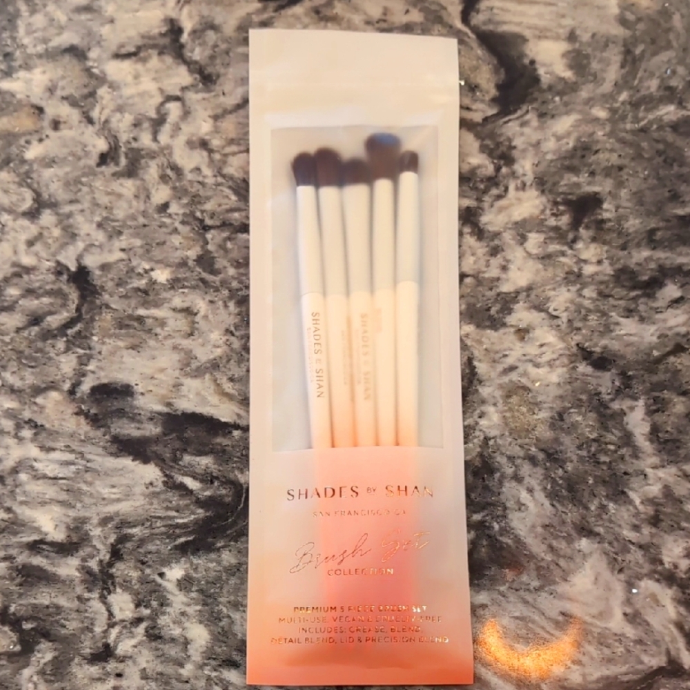 Shades by Shan Brush Set NIP